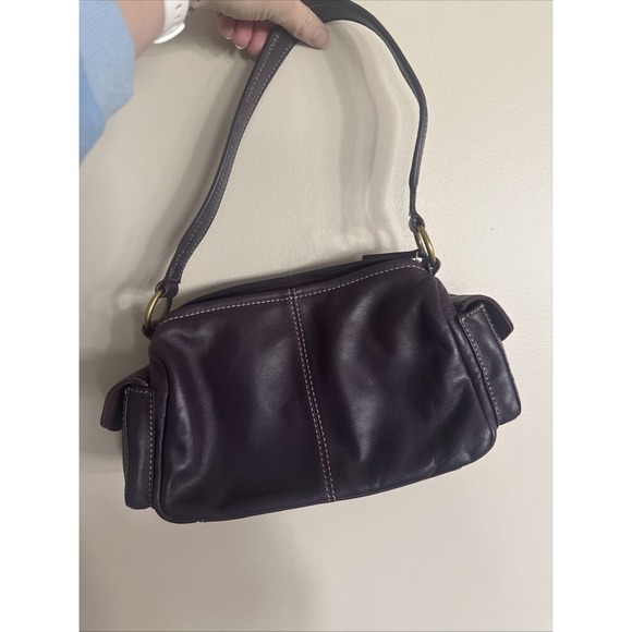 Fossil Handbags - Fossil Classic 75082 Shoulder Hobo bag Vintage Purple Leather NWOT